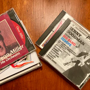 Cropped Faux leather Jacket